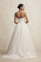Robe de mariée ivoire princesse en tulle bustier sans manches - Harana