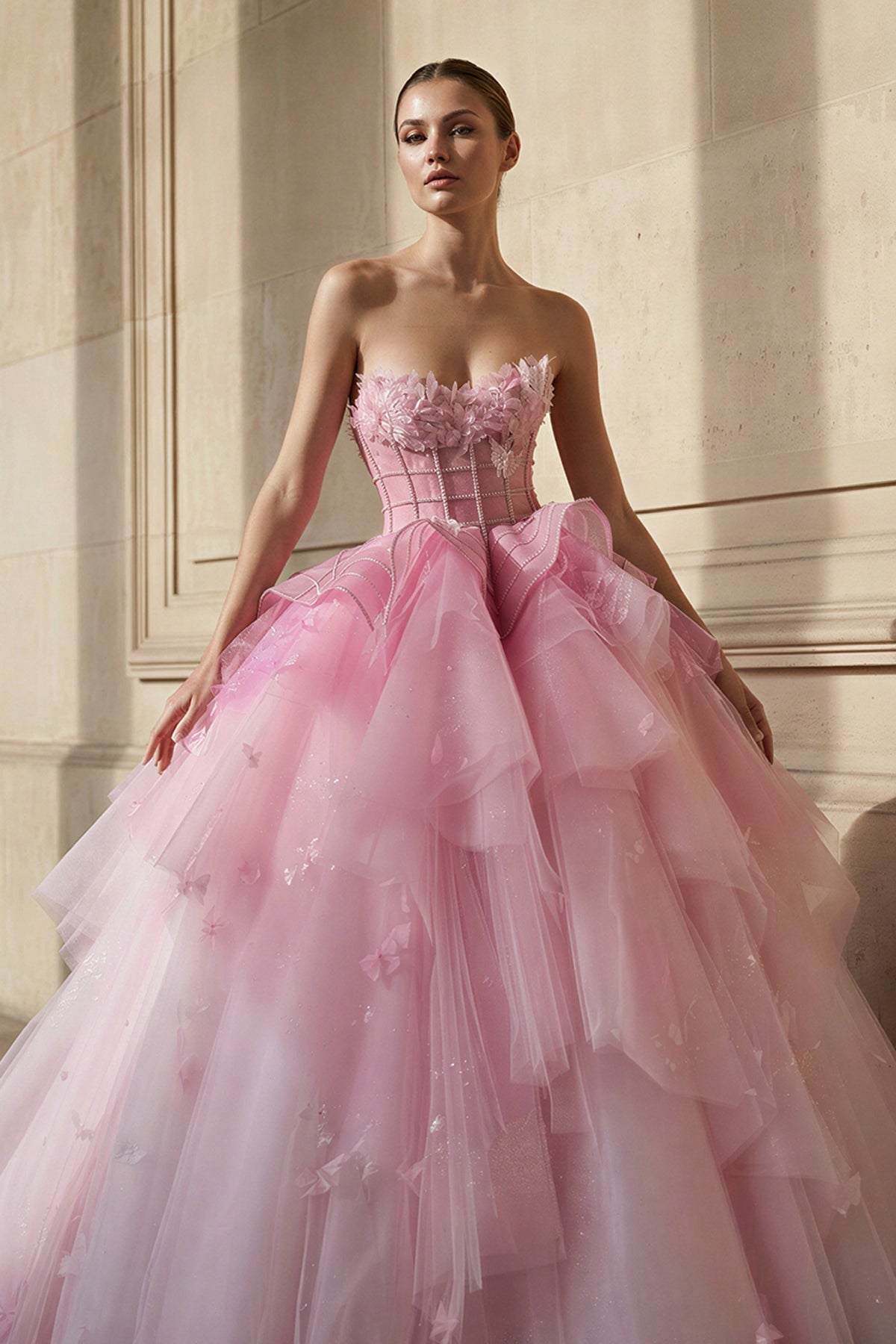 Robe longue rose en tulle bustier à appliqués - Harana