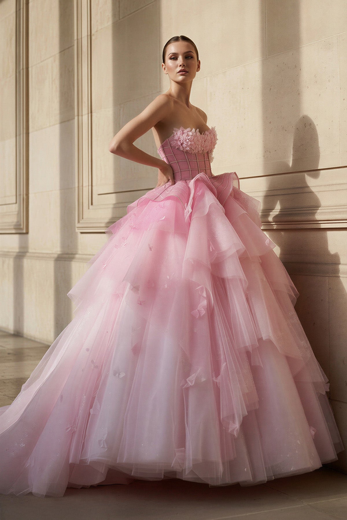 Robe longue rose en tulle bustier à appliqués - Harana
