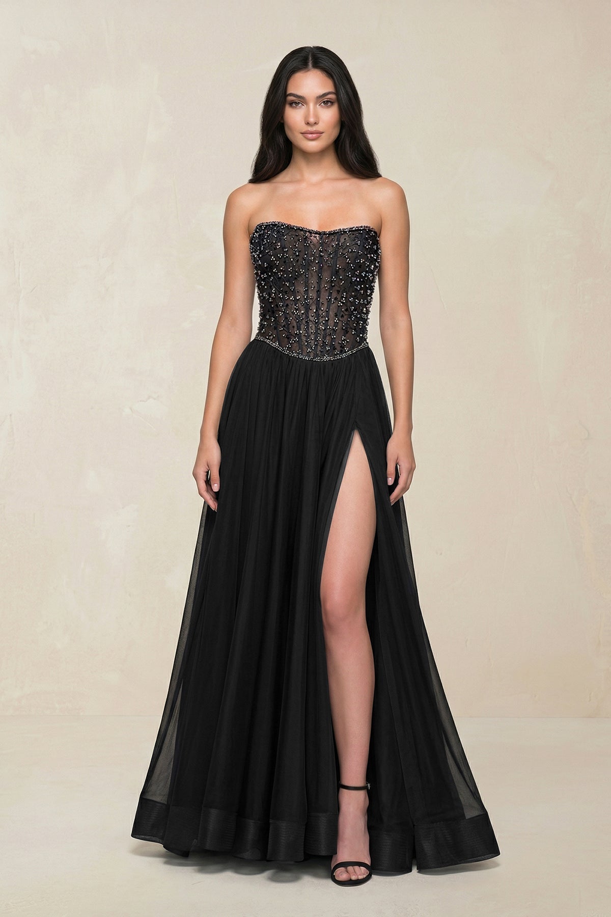 Robe de mariée noire trapèze en tulle bustier sans manches - Harana