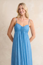 Robe bleu acier longue en mousseline coupe trapèze à décolleté cœur - Harana