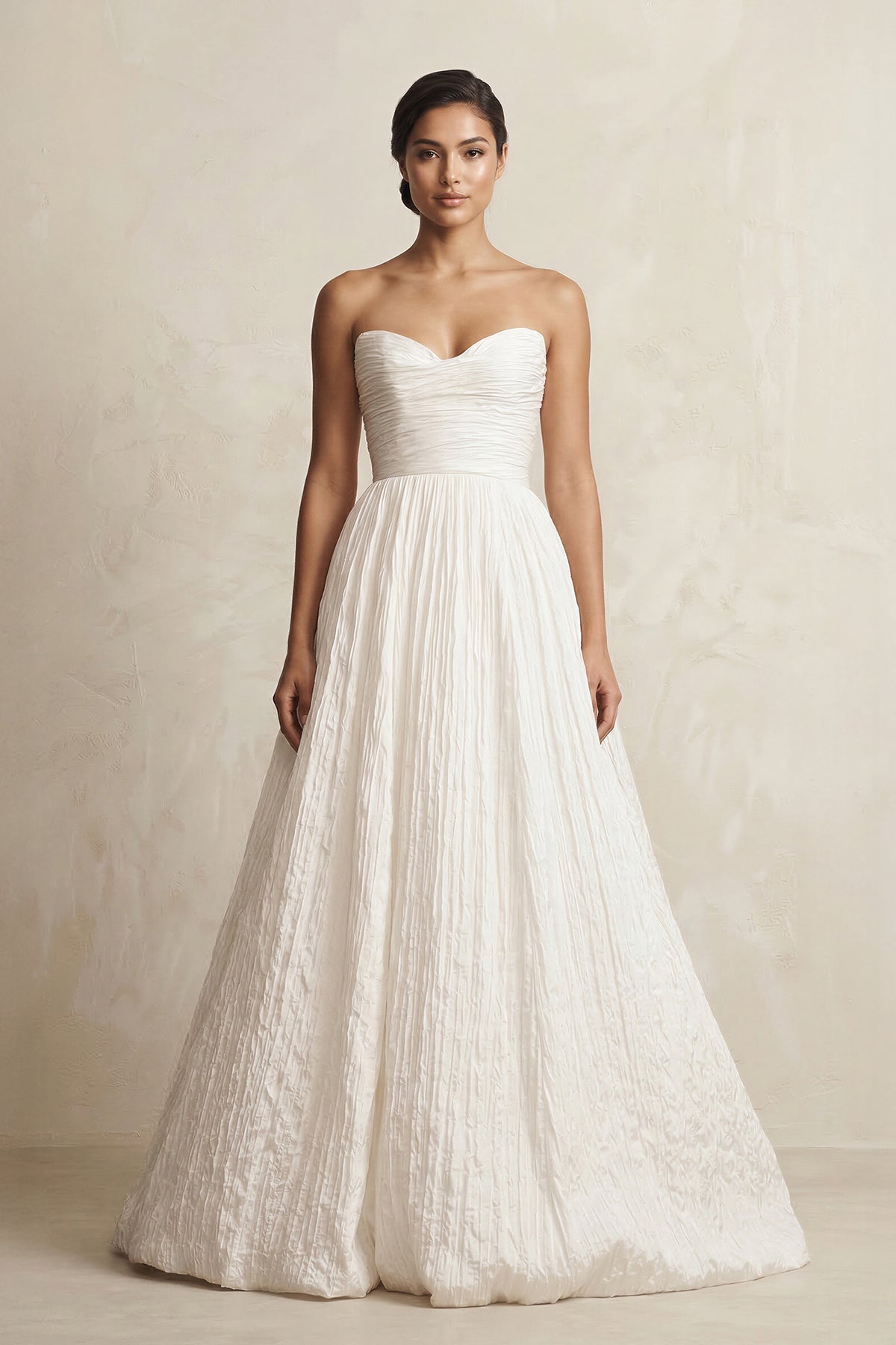 Robe de mariée ivoire courte sans manches plissée à corset - Harana