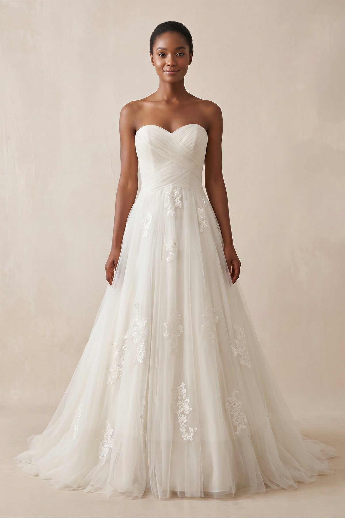 Robe de mariée ivoire courte sans manches effet drapé à corset - Harana