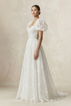 Robe de mariée ivoire trapèze en tulle décolleté cœur à appliqués - Harana