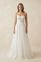 Robe de mariée blanche et nude trapèze dentelle décolleté cœur sans manches - Harana
