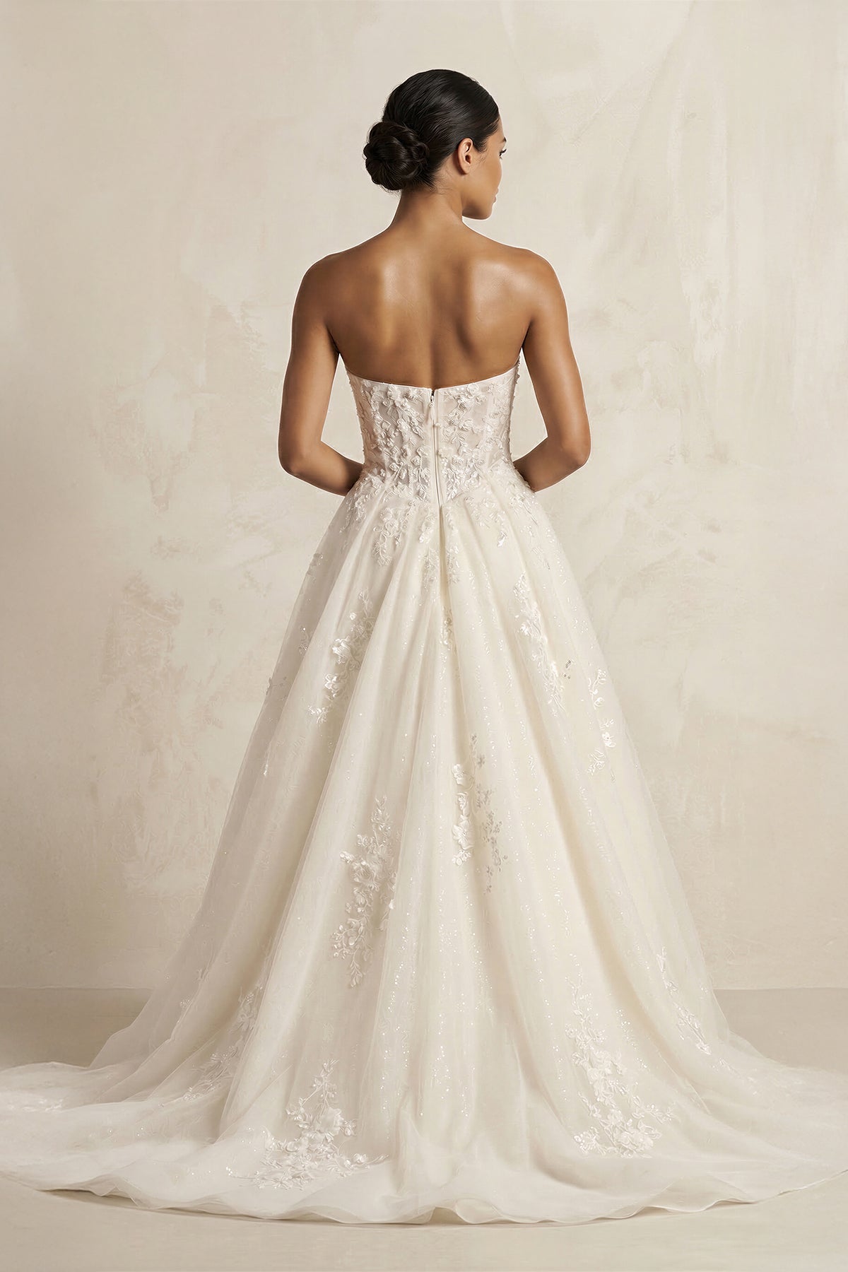 Robe de mariée ivoire longue sans manches à corset en tulle - Harana