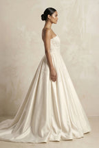 Robe de mariée ivoire longue sans manches satinée coupe trapèze - Harana