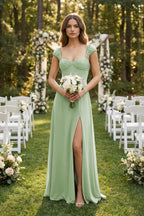 Robe demoiselle d’honneur vert sauge longue effet drapé à corset en mousseline - Harana