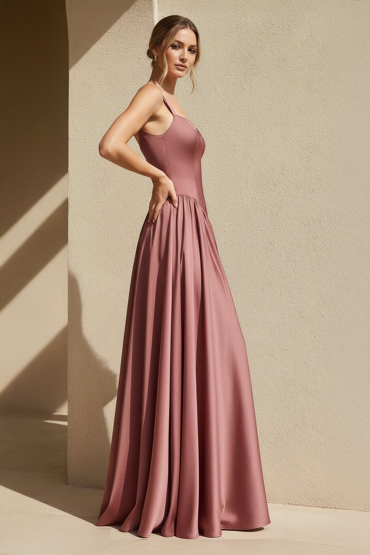 Robe longue coupe trapèze décolleté cœur à corset - Harana