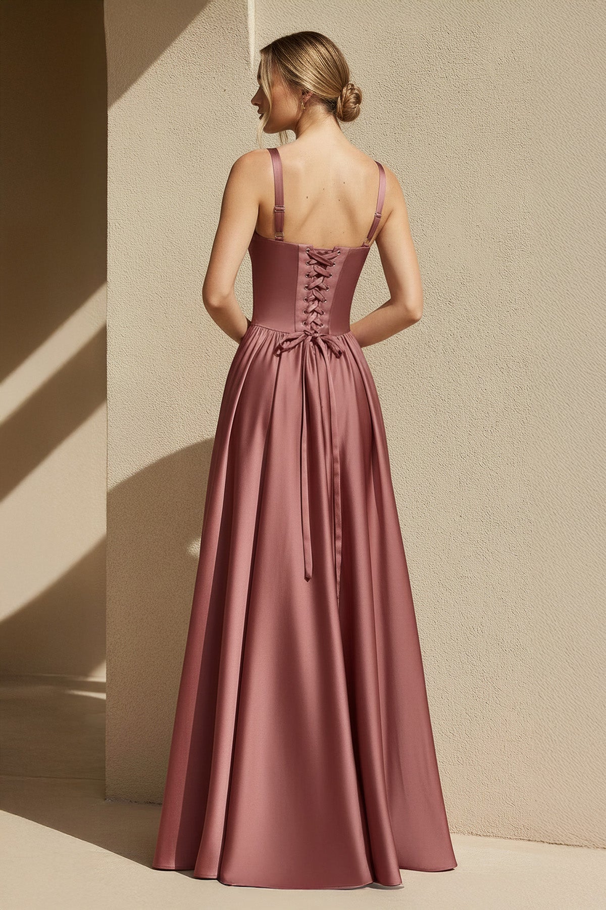 Robe longue coupe trapèze décolleté cœur à corset - Harana