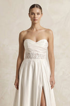 Robe de mariée blanche trapèze en satin décolleté cœur sans manches - Harana