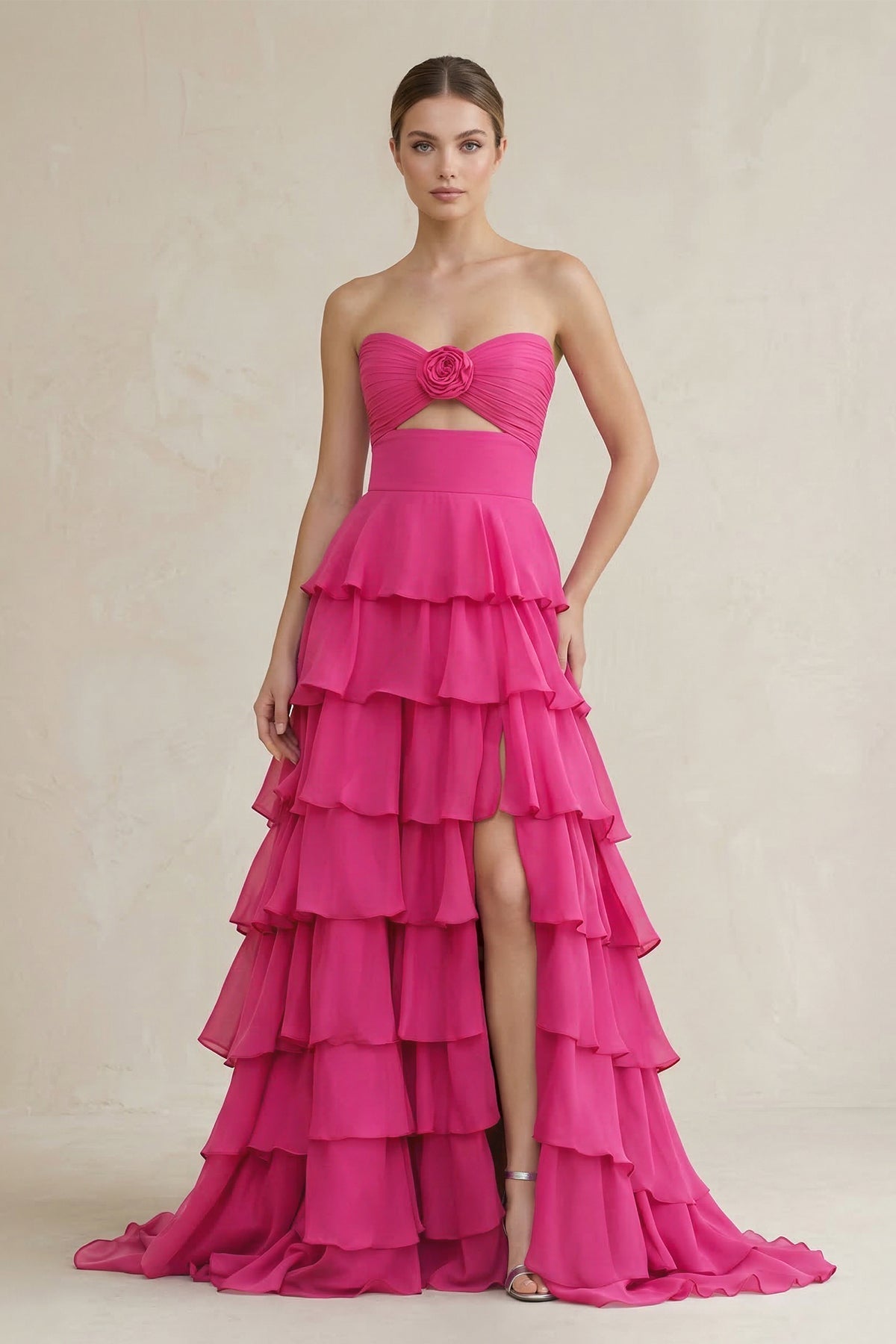 Robe longue fuchsia coupe trapèze décolleté cœur à volants - Harana