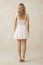 Robe de mariée blanche trapèze en dentelle décolleté cœur sans manches - Harana