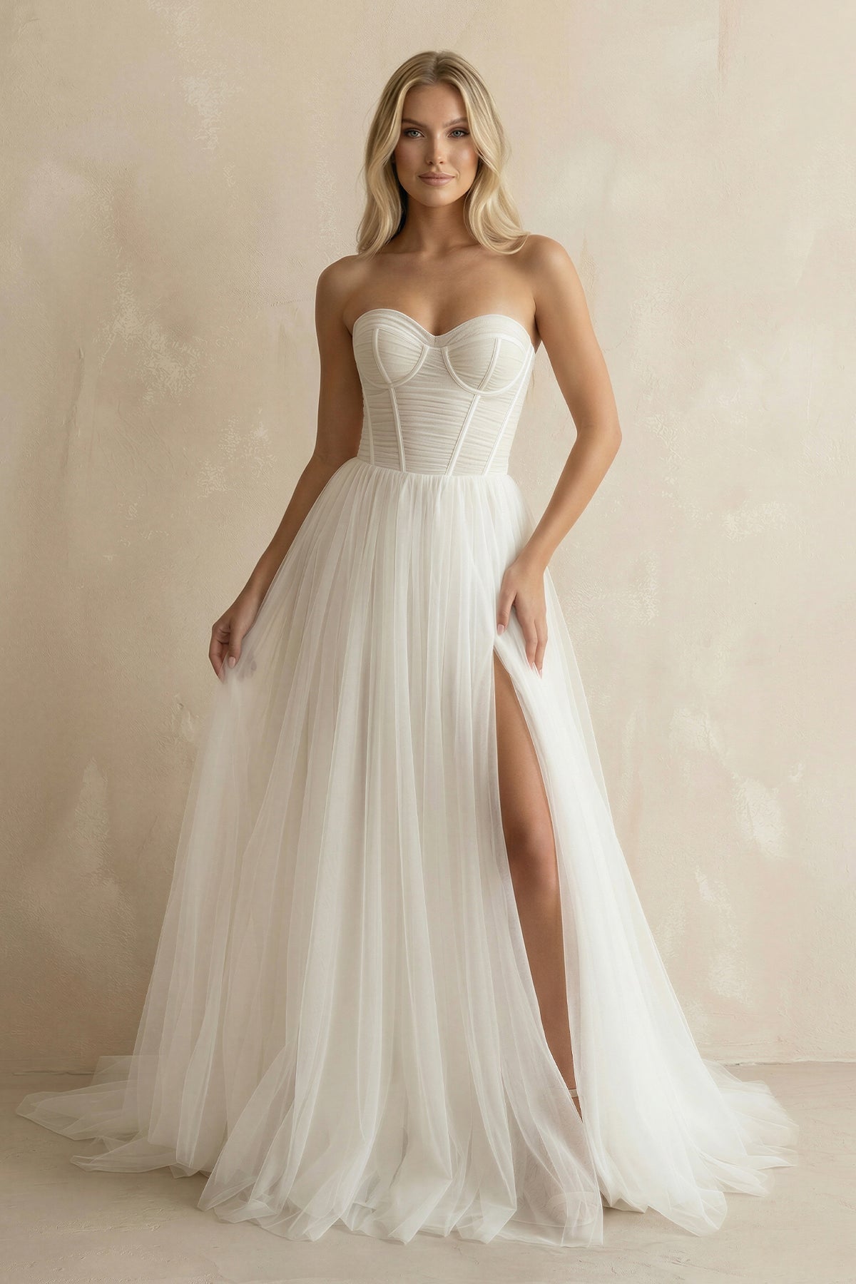 Robe de mariée blanche trapèze tulle décolleté cœur à corset sans manches - Harana