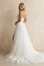 Robe de mariée blanche trapèze tulle décolleté cœur à corset sans manches - Harana