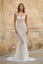 Robe de mariée ivoire coupe sirène à décolleté cœur ornée de sequins - Harana
