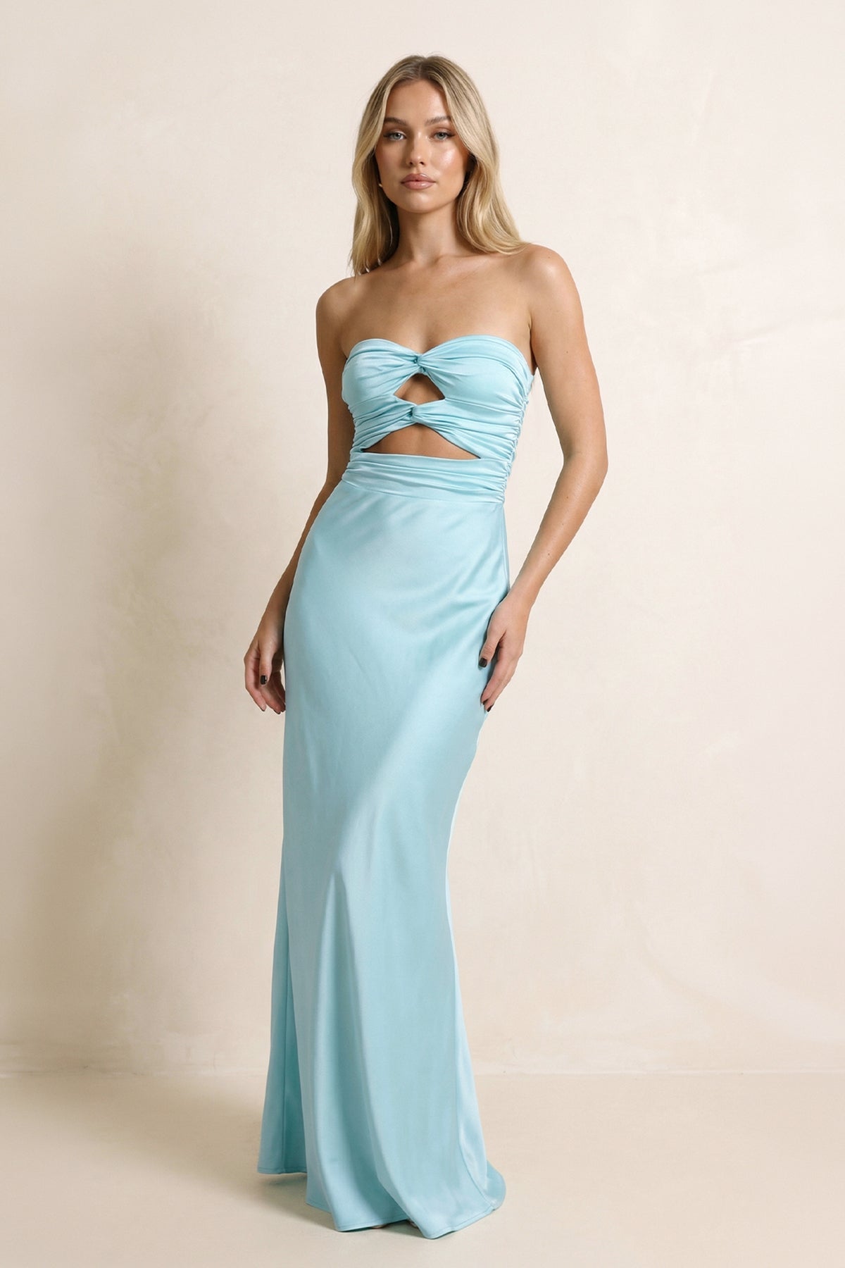 Robe longue aqua décolleté cœur - Harana