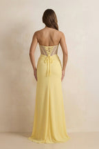 Robe longue jaune décolleté cœur avec fente plissée - Harana