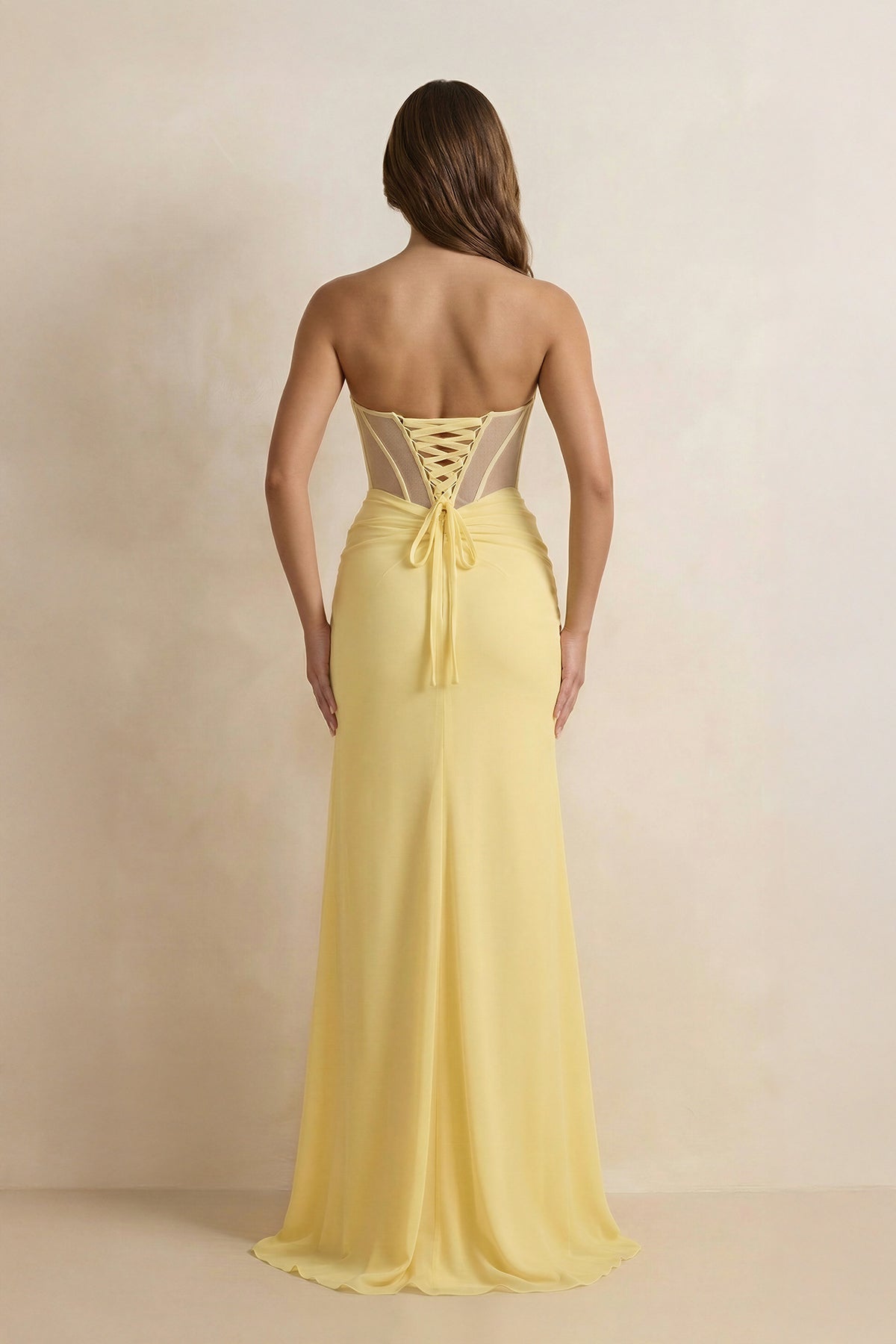 Robe longue jaune décolleté cœur avec fente plissée - Harana