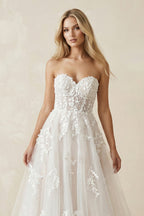 Robe de mariée ivoire courte sans manches en tulle coupe trapèze - Harana