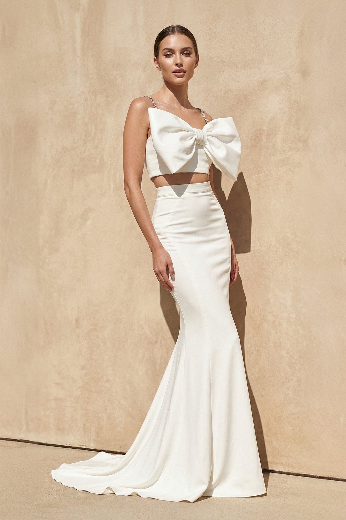 Robe longue blanc coupe sirène avec nœud - Harana