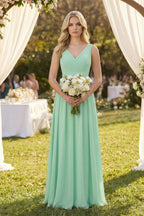 Robe demoiselle d’honneur pale pistachio longue col V sans manches avec fente - Harana