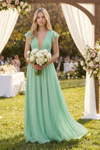 Robe demoiselle d’honneur pale pistachio longue col V effet drapé à volants - Harana