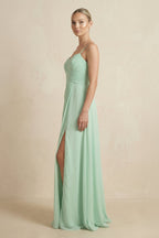 Robe demoiselle d’honneur pale pistachio longue col V sans manches avec fente - Harana