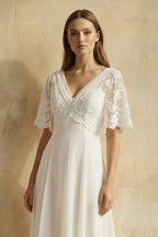 Robe de mariée ivoire en mousseline coupe trapèze à col V et manches courtes - Harana
