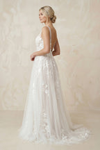 Robe de mariée blanche trapèze en tulle à col V sans manches - Harana