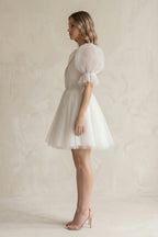 Robe de mariée ivoire trapèze en tulle à col V manches courtes - Harana
