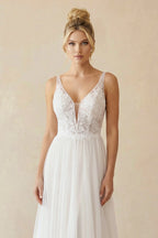 Robe de mariée blanche trapèze en tulle à col V sans manches - Harana