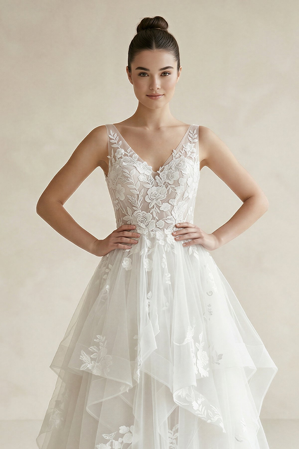 Robe de mariée blanche trapèze en organza à col V à fines - Harana