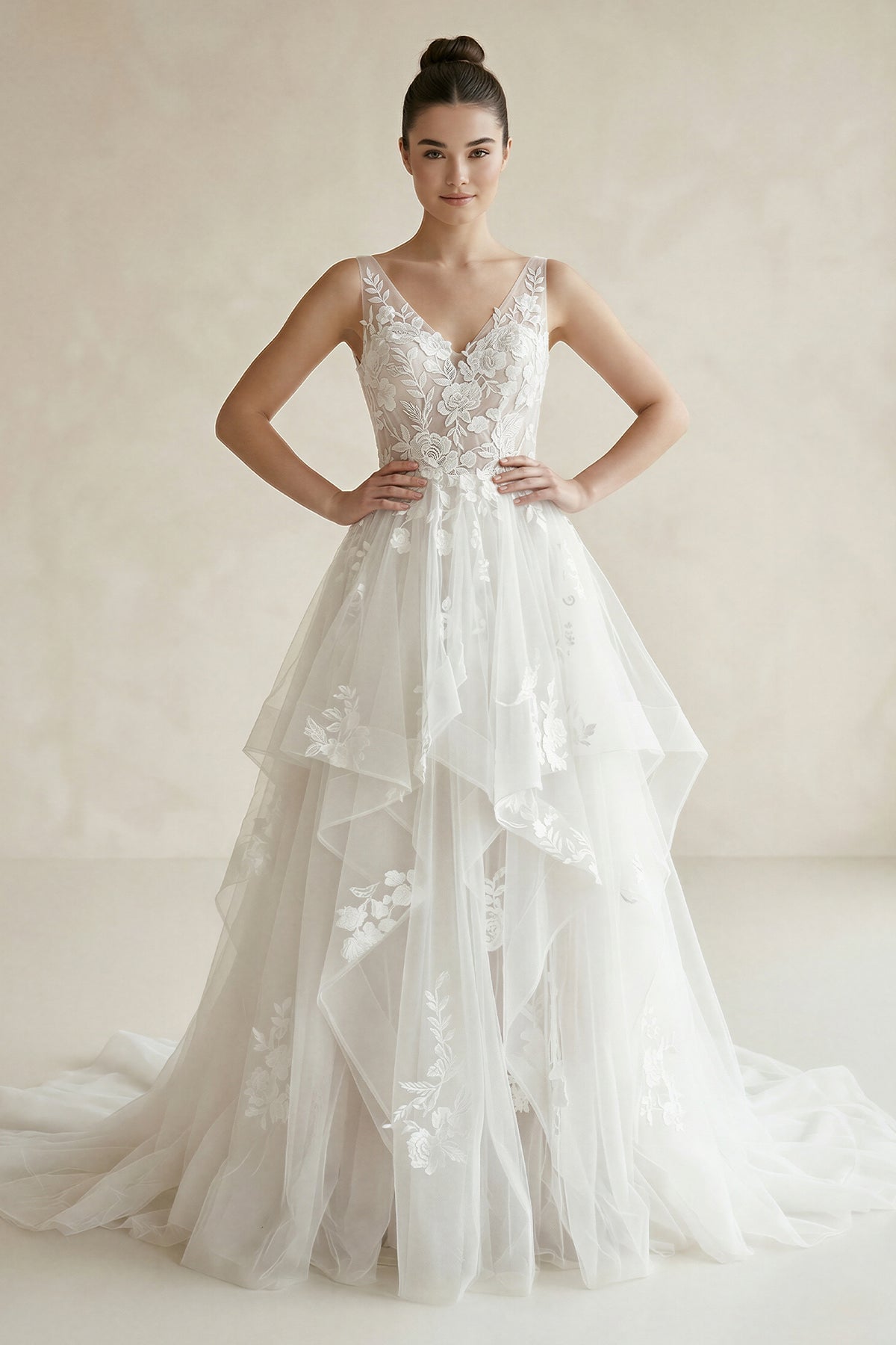Robe de mariée blanche trapèze en organza à col V à fines - Harana