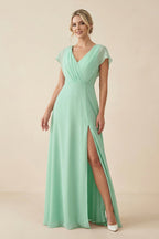 Robe demoiselle d’honneur pale pistachio longue col V effet drapé à volants - Harana