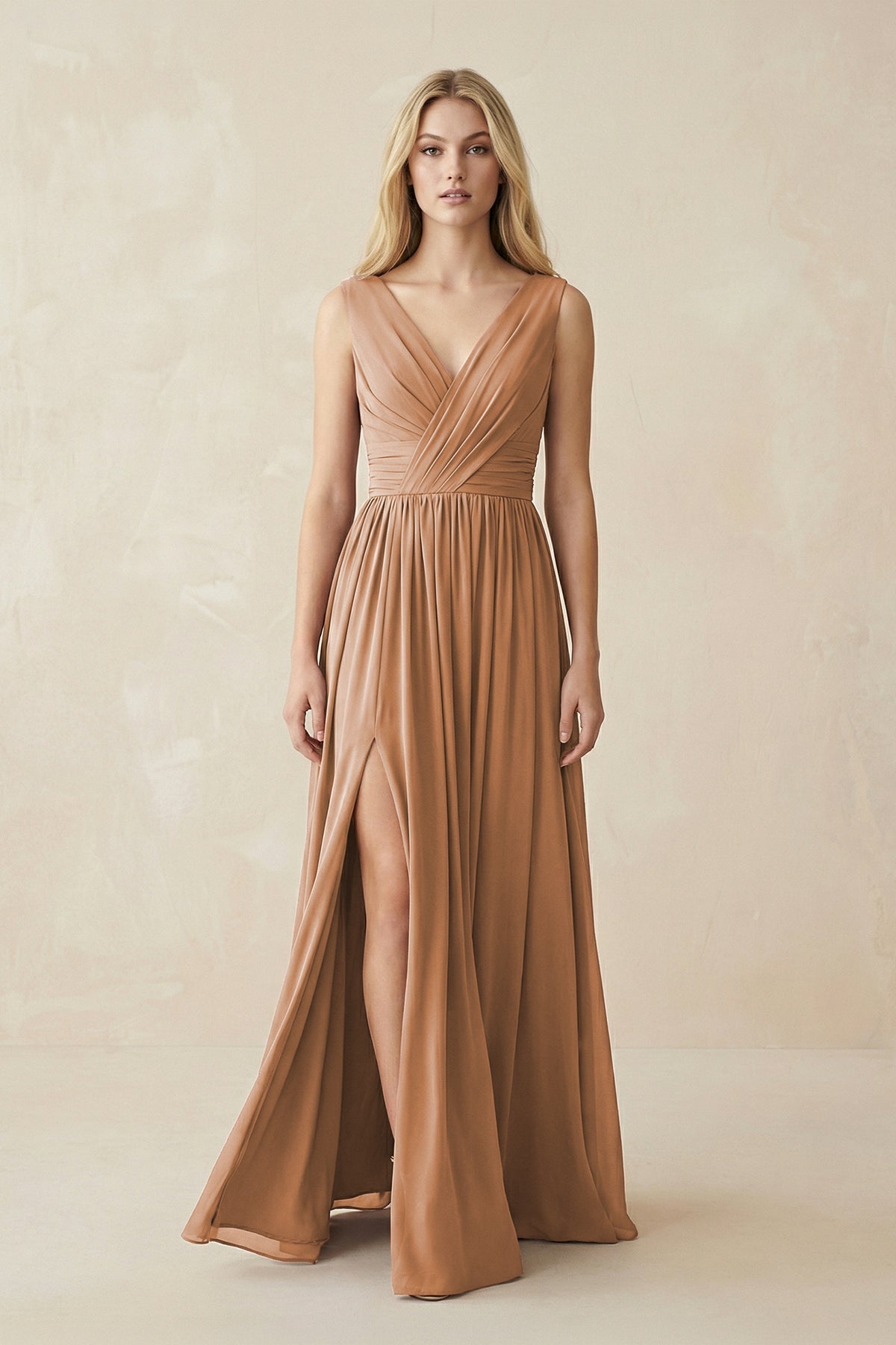 Robe demoiselle d’honneur bronzer longue col V sans manches avec fente - Harana