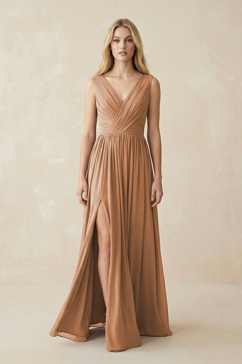Robe de demoiselle d’honneur bronze longue en mousseline coupe trapèze à col V plissée - Harana
