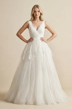 Robe de mariée ivoire longue col V sans manches froncée - Harana
