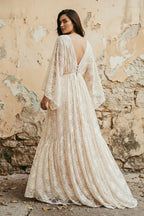 Robe de mariée blanche et nude trapèze en dentelle à col V - Harana