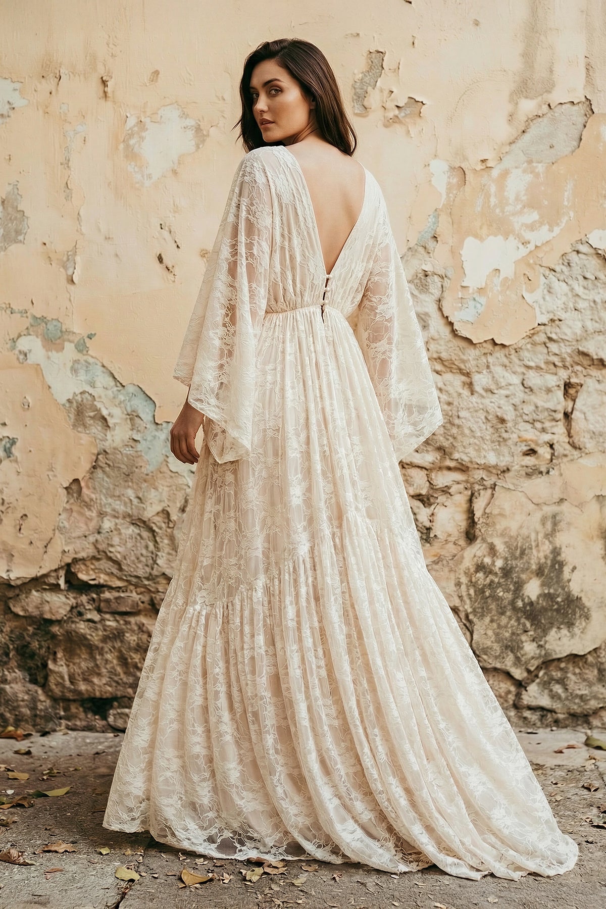Robe de mariée blanche et nude trapèze en dentelle à col V - Harana