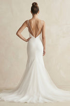 Robe de mariée blanche satinée coupe sirène à col V effet drapé - Harana