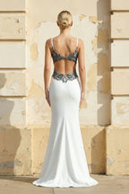 Robe de mariée noire et blanche satinée coupe sirène à col V - Harana
