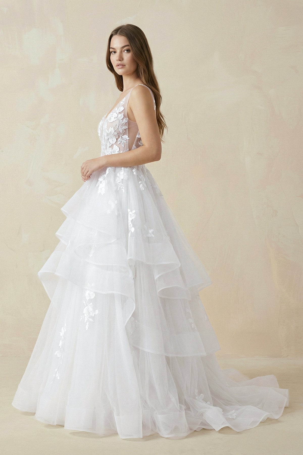 Robe de mariée blanc longue col V sans manches coupe trapèze - Harana