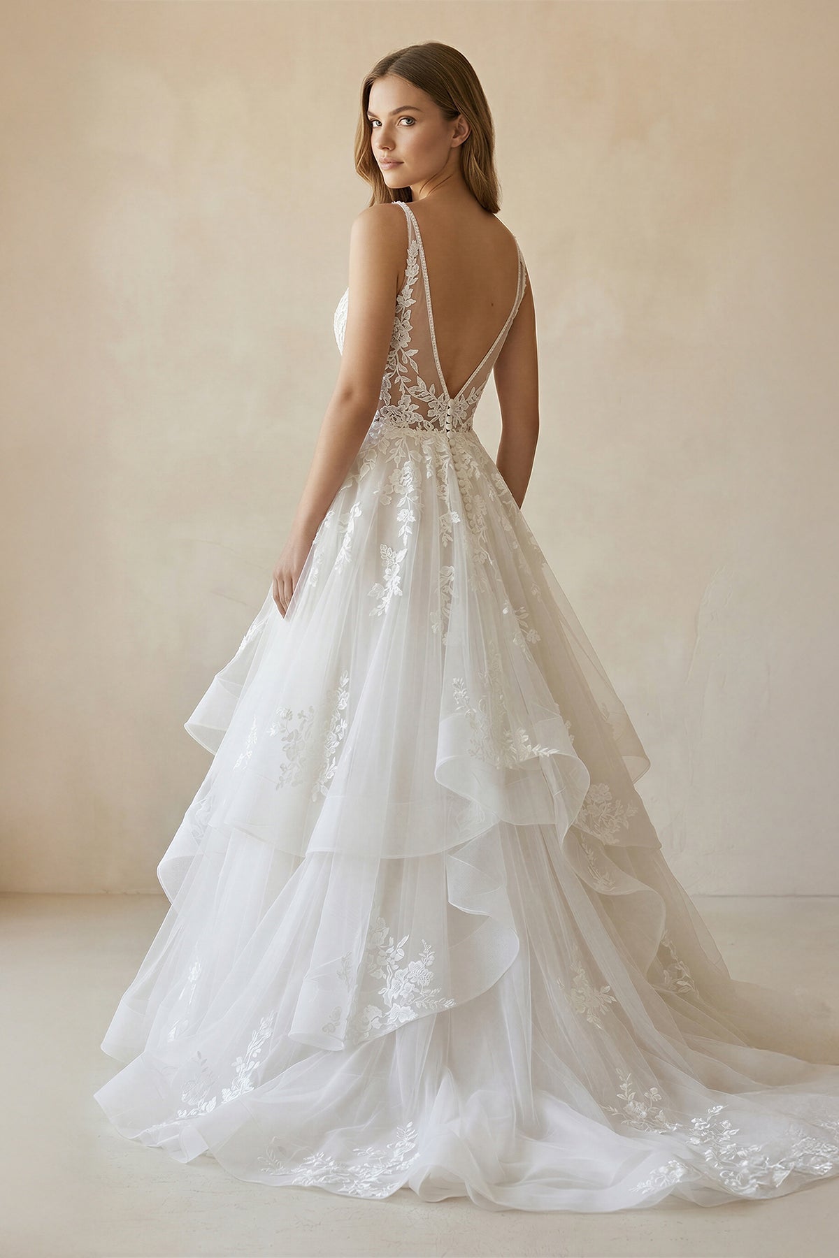 Robe de mariée blanc longue col V sans manches coupe trapèze - Harana