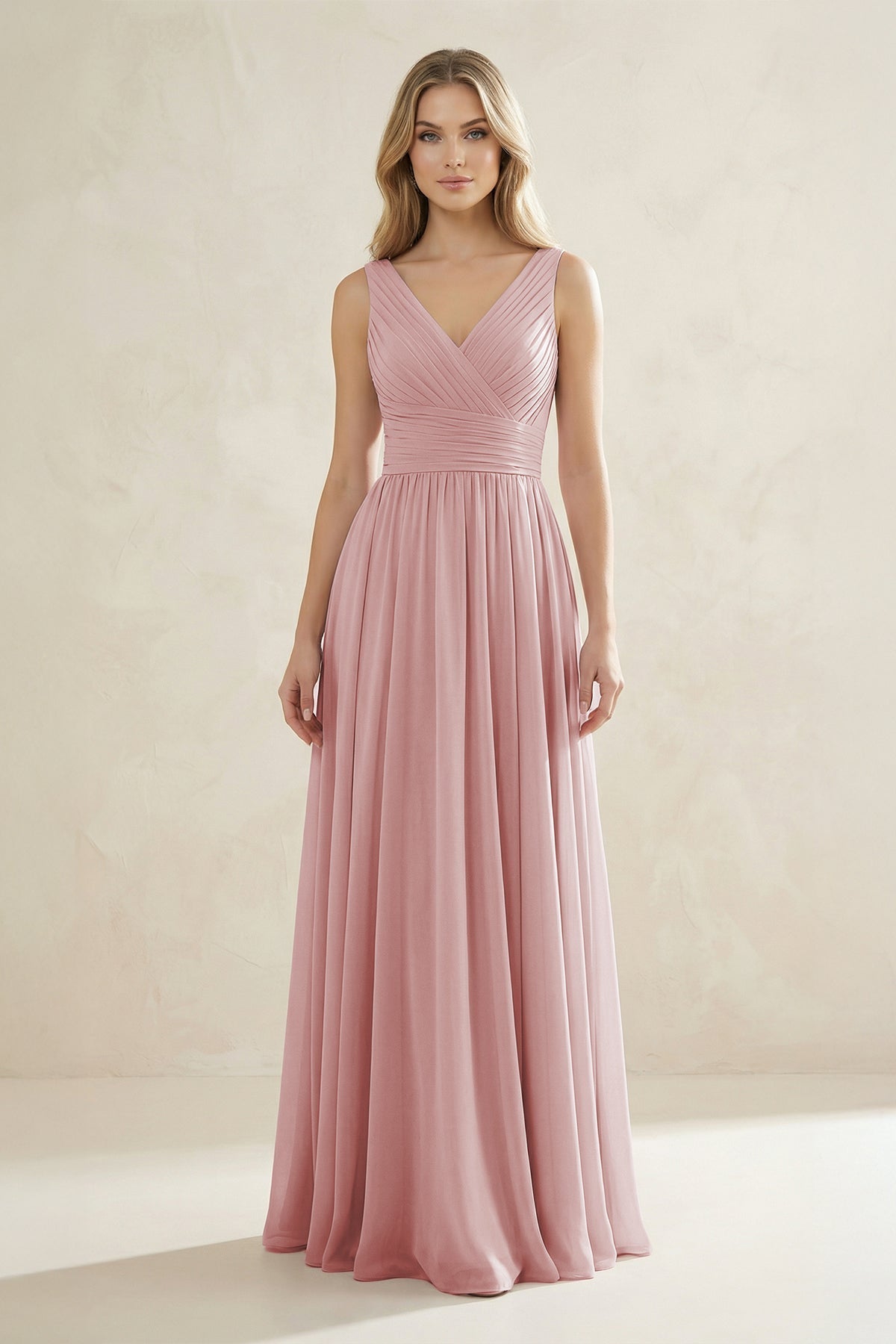 Robe demoiselle d’honneur rose poudré longue col V sans manches plissée - Harana