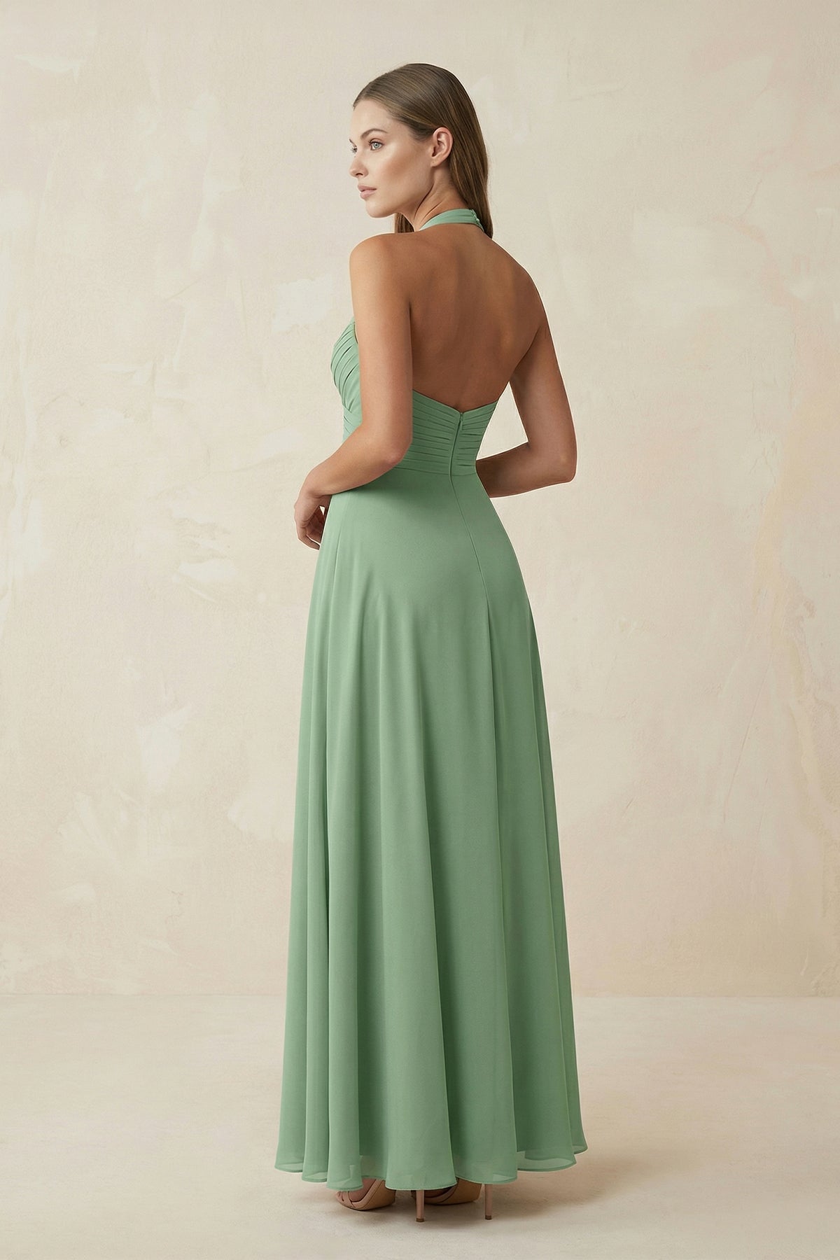 Robe demoiselle d’honneur vert d’eau longue col V dos nu sans manches - Harana