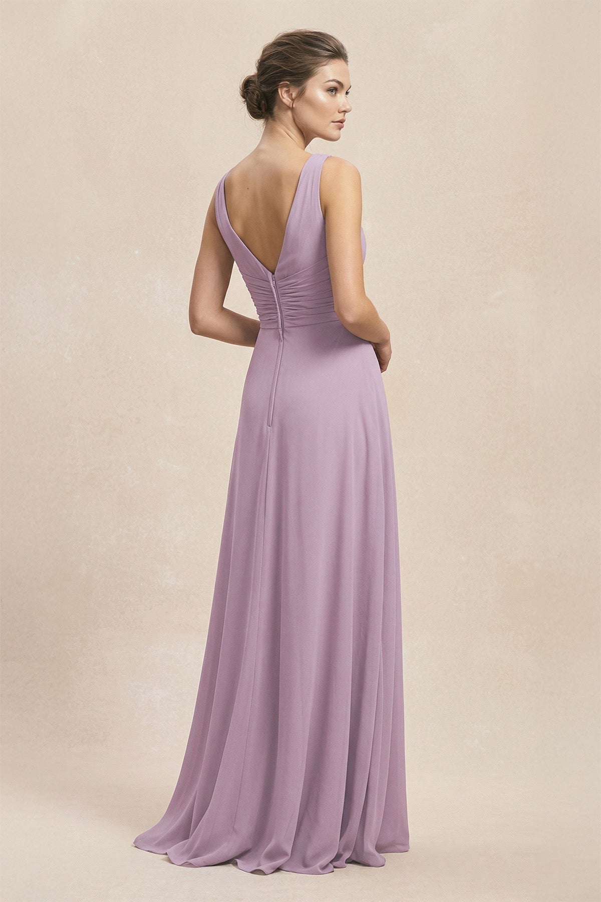 Robe demoiselle d’honneur mauve grisé longue col V sans manches froncée - Harana