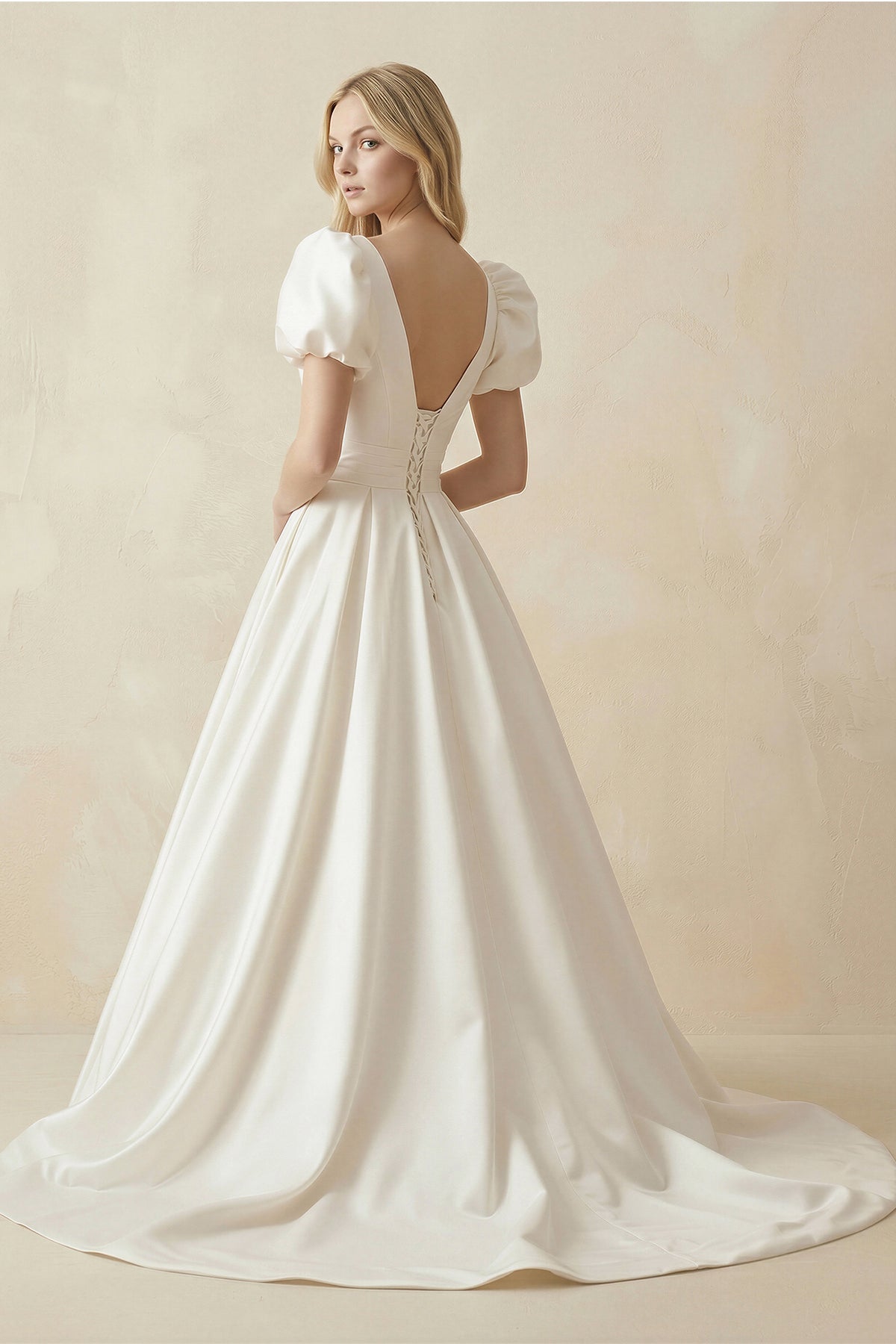 Robe de mariée blanche trapèze en satin à col V - Harana