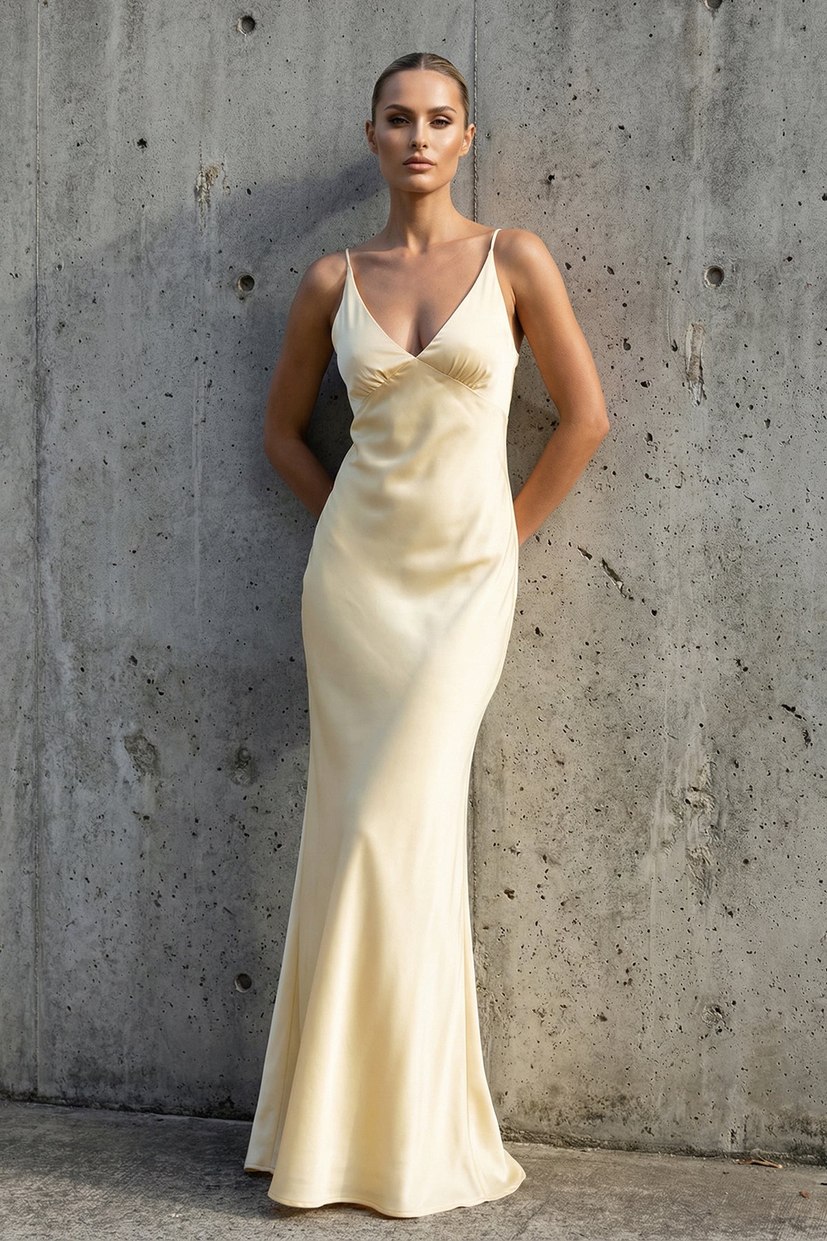 Robe longue jaune satinée - Harana