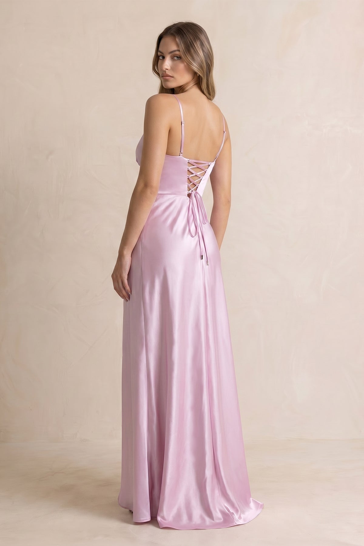 Robe longue lavande satinée avec fente - Harana